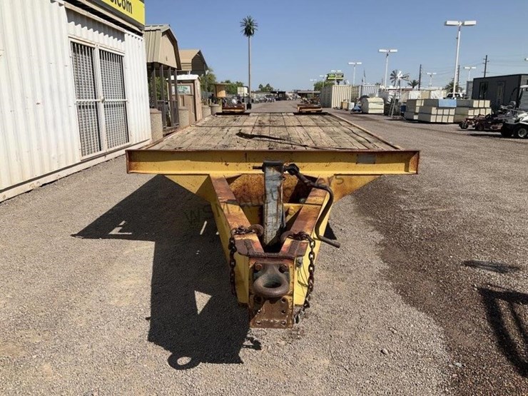 1985-fleming-td824-equipment-trailer-image-3