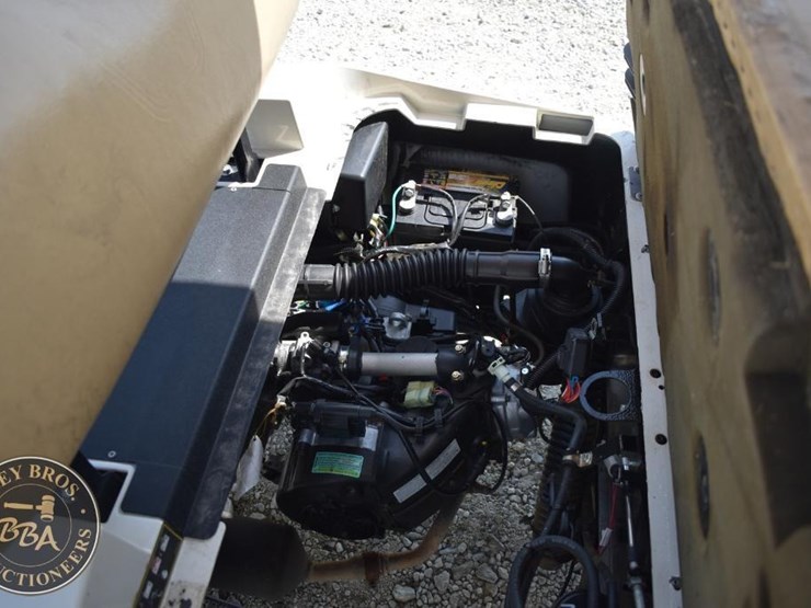 2020-e-z-go-txt-42720-image-14