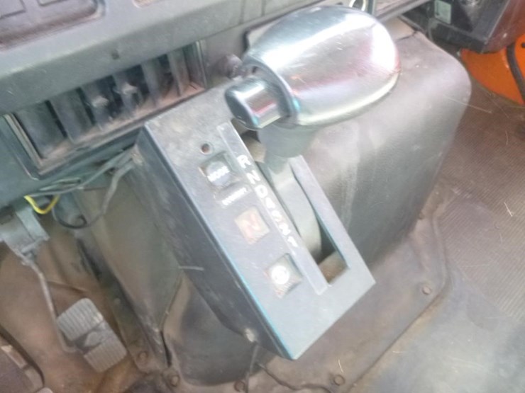 2000-international-4700-image-10