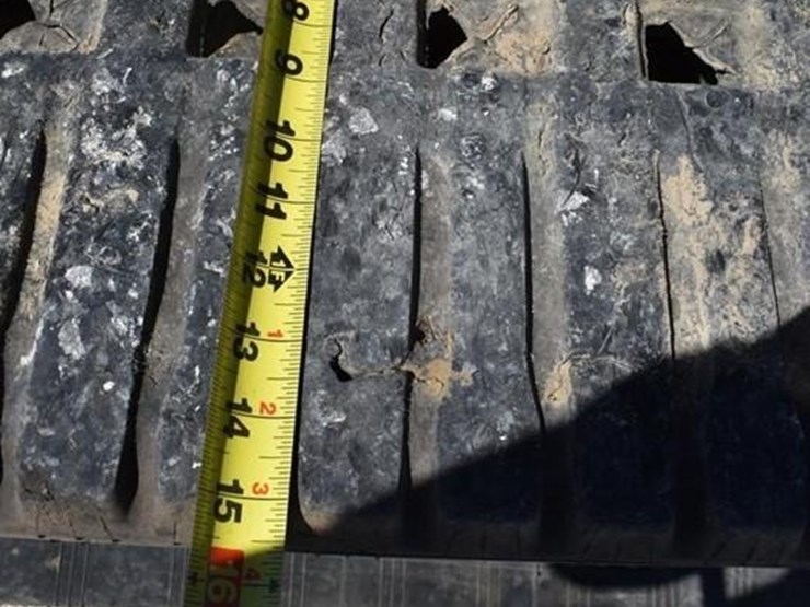 2023-caterpillar-259d3-image-32