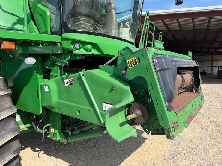 2014-john-deere-s670-image-35