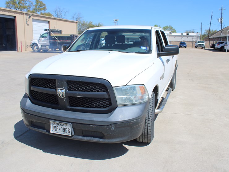 2014-dodge-ram-1500-image-3
