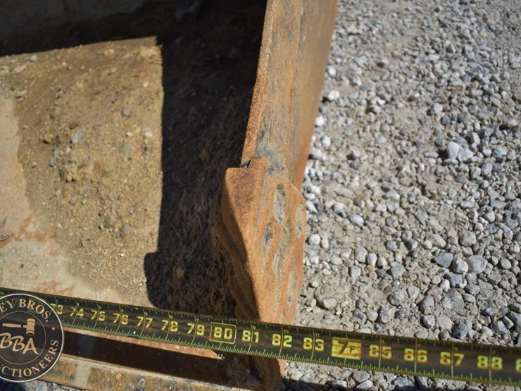 kubota-svl90-2-image-25