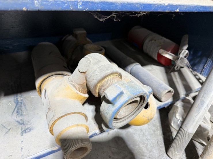 7-shelve-section-of-ofm-600-triplex-pump-parts,-plug-valve-kits-image-14