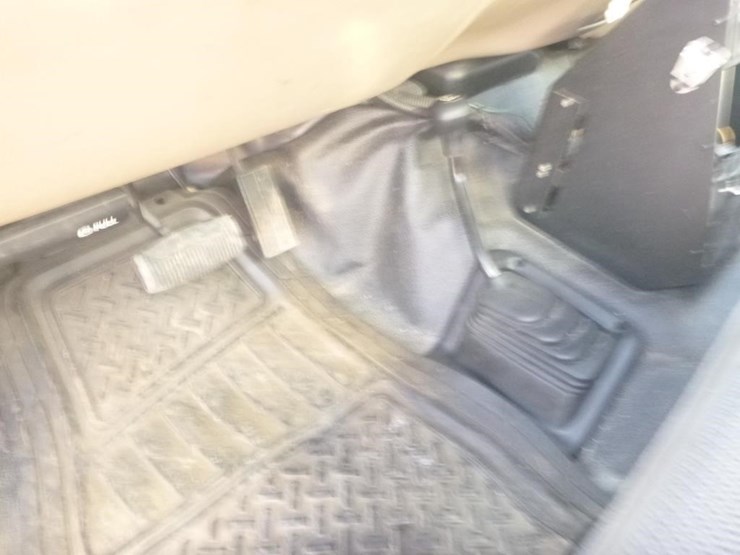 2003-ford-f450-image-19