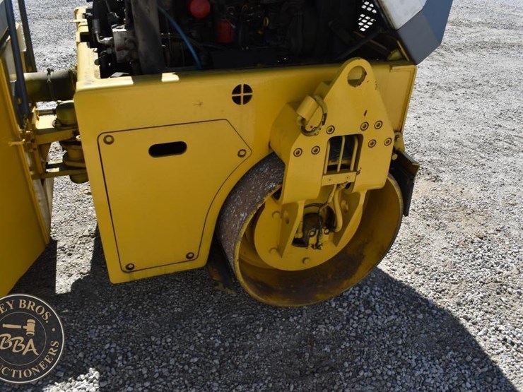 2010-benford-2010sd-image-53