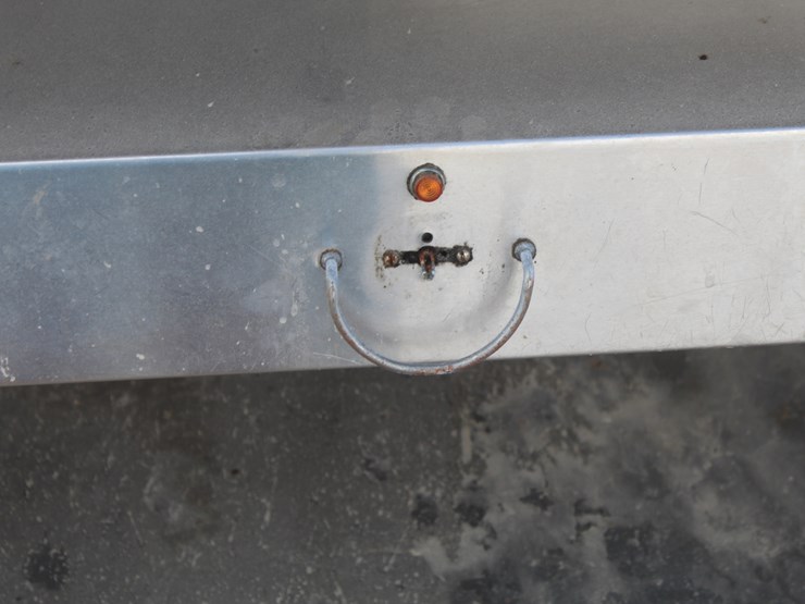 #8095-•-hot-water-warmer-table-image-6