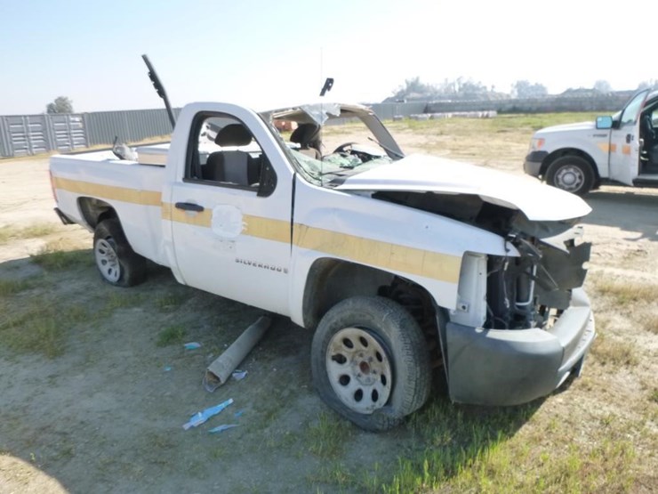 2008-chevrolet-silverado-1500-image-3