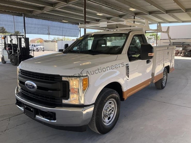 2017-ford-f250-image-4
