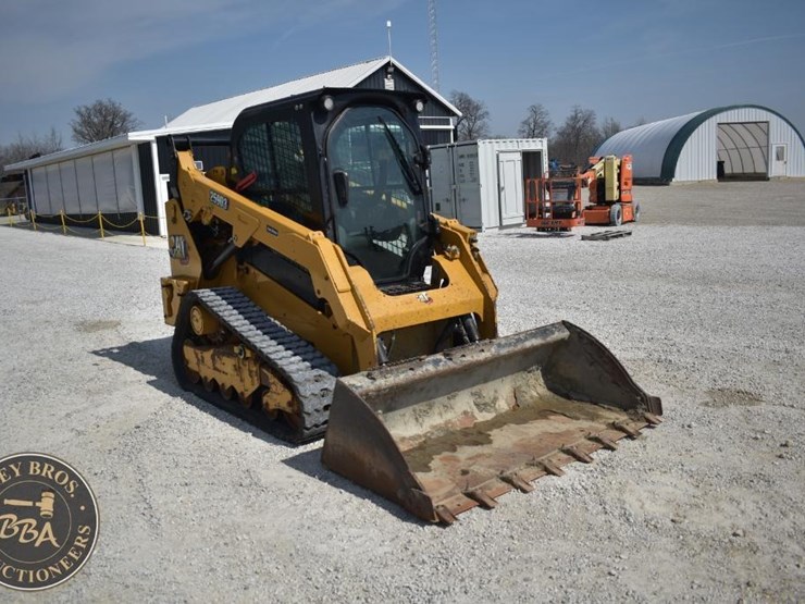 2023-caterpillar-259d3-image-12