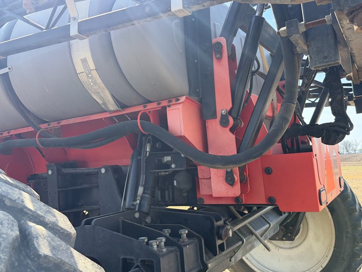 2011-apache-as1020-image-37