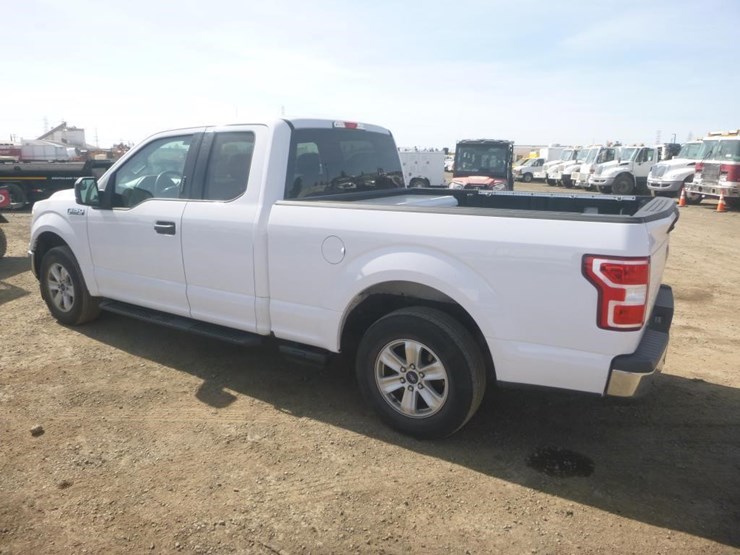 2020-ford-f150-image-4