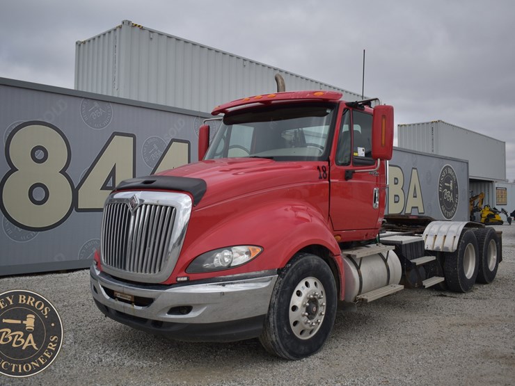 2008-international-prostar-image-2