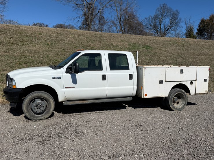 2003-ford-f450-image-1