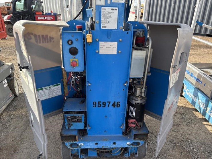 2007-genie-gr12-image-11