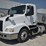 2015-volvo-vnm64t200-image-1