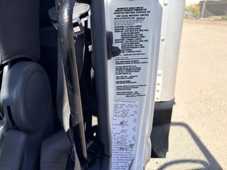 2015-isuzu-npr-image-20