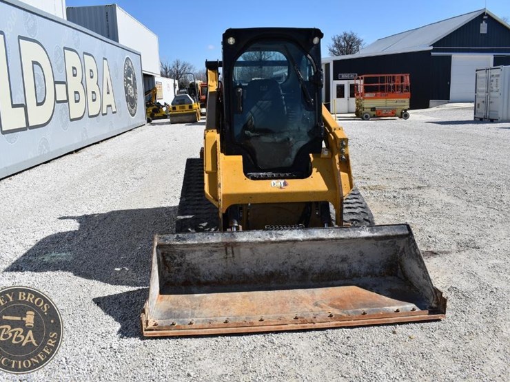 2023-caterpillar-259d3-image-28