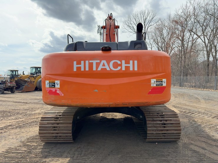 2018-hitachi-zx250-lc-6n-----image-4