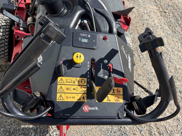 2022-exmark-turf-tracer-walk-behind-mower-image-5