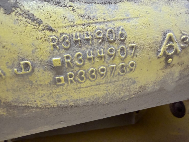 #40293-•-480/70r34-tires,-21"-wheel-spacers-and-weights-image-10