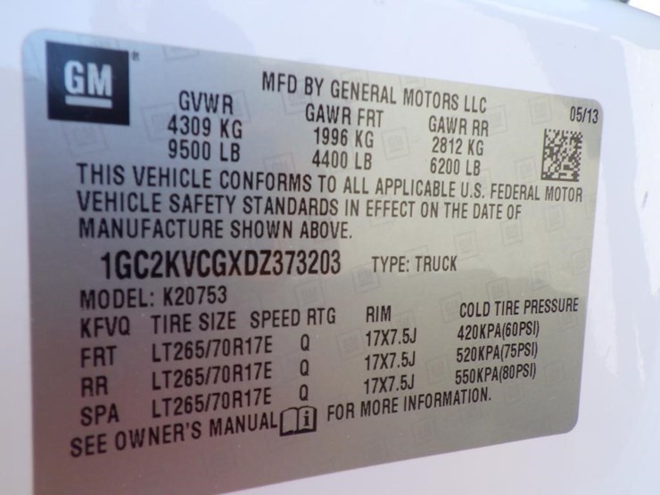 2013-chevrolet-2500hd-image-14