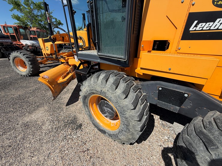 #2653-•-2020-leeboy-695b-maintainer-image-13