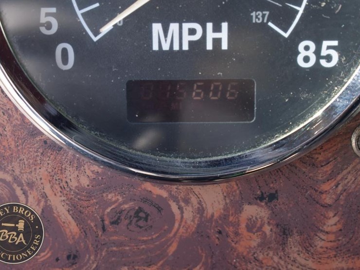 1998-international-9300-image-50