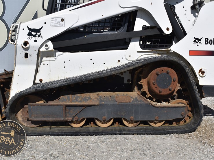 2016-bobcat-t650-image-34