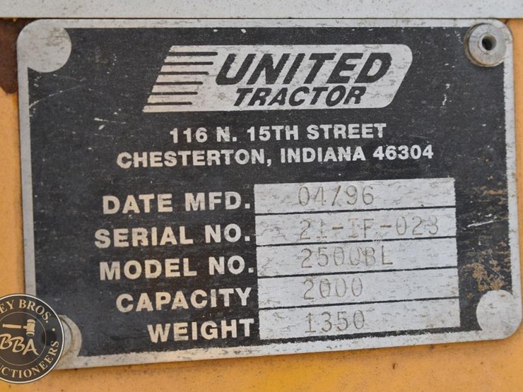 1996-united-tractor-2500bl-42652-image-25