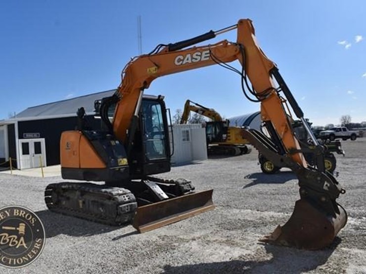 2022-case-cx75csr-image-22
