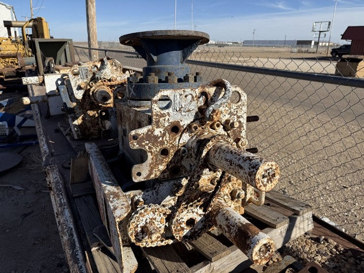 (3)-7-1/16-3k-5k-wp-dbl-manual-blowout-preventers-f/-parts-image-10