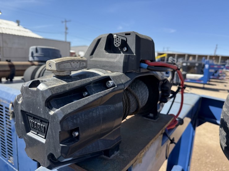 2006-evco-2.5-85-ton-power-swivel-mtd-on-2006-evco-15-t/a-gooseneck-trailer-image-12