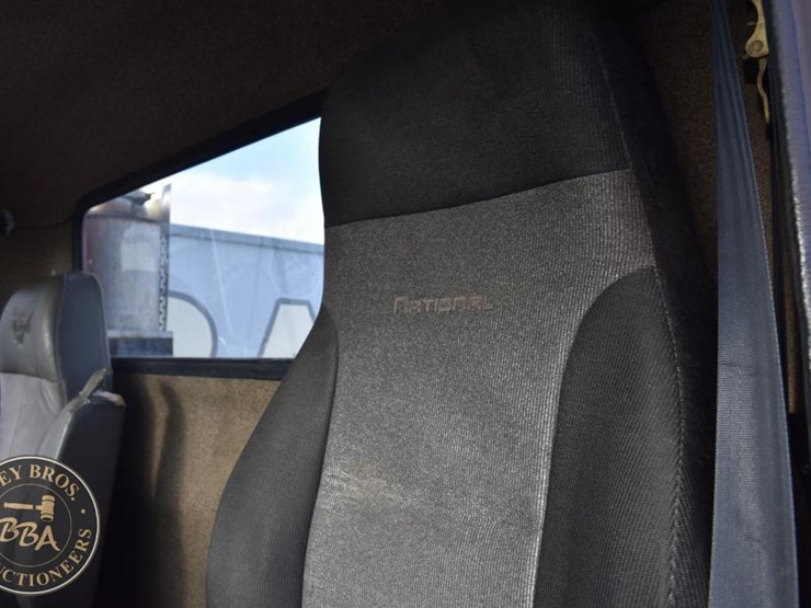 1993-international-8200-image-45