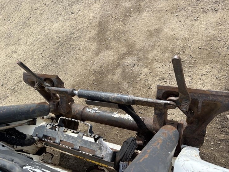 2021-bobcat-t66-image-11