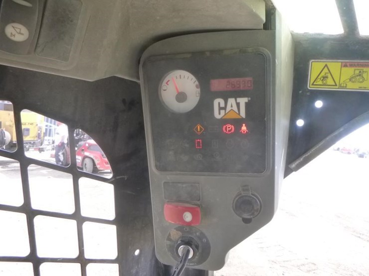 2009-caterpillar-246c-image-21