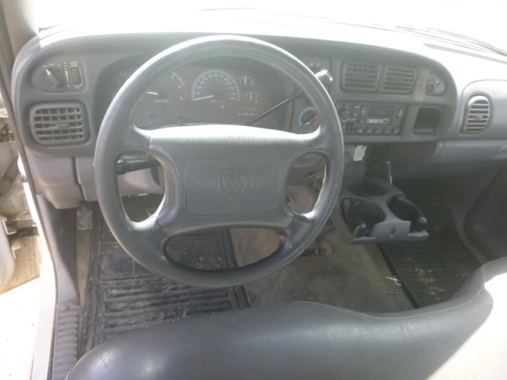 2001-dodge-ram-2500-image-9