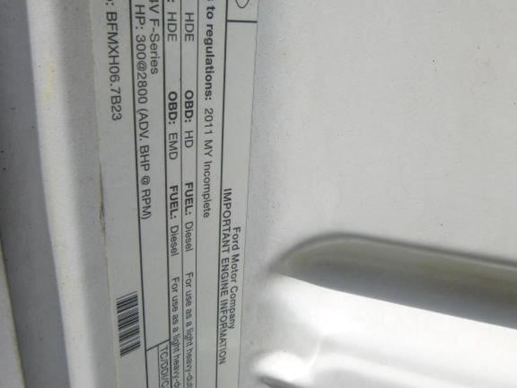 2011-ford-f450-image-18