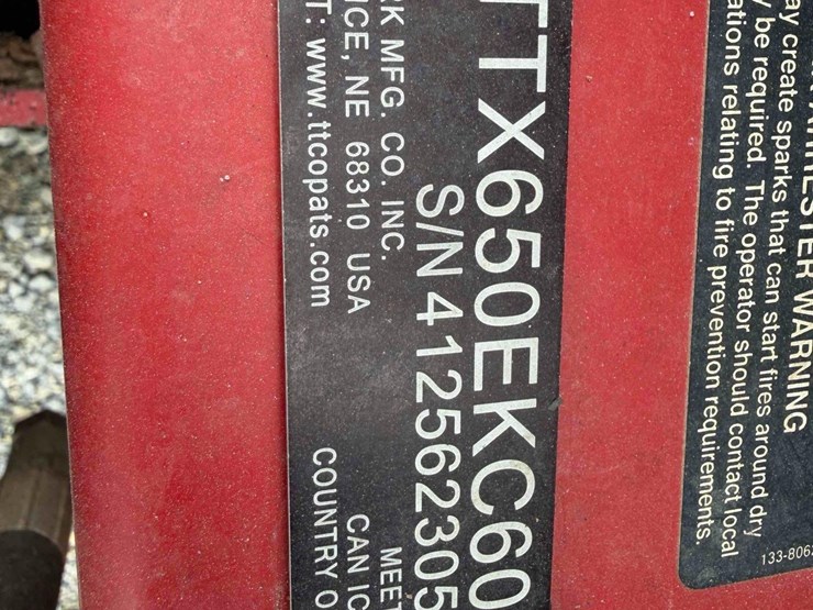 2022-exmark-x-series-turf-tracer-image-7