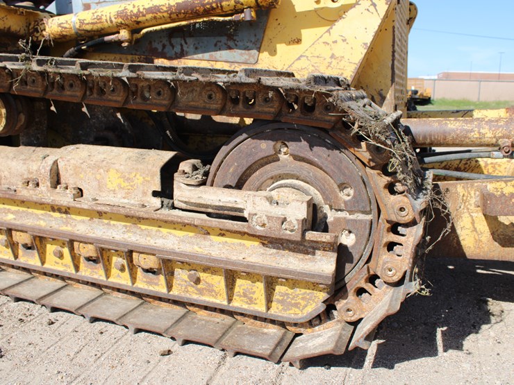 2001-komatsu-d38e-image-6