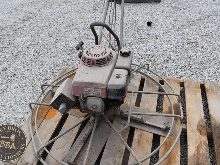 master-48in-walkbehind-trowel-42690-image-16