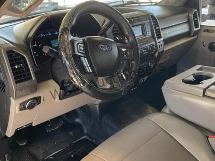 2017-ford-f250-image-22