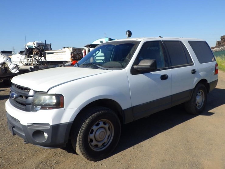 2015-ford-expedition-image-1