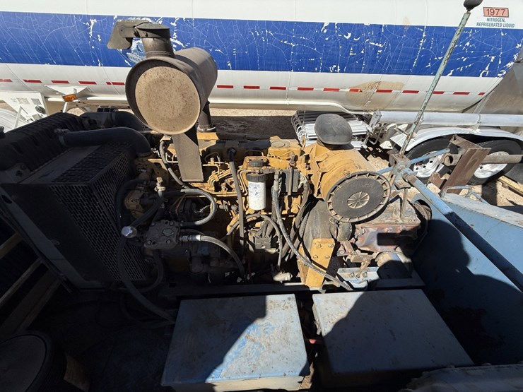 2006-caterpillar-c18-image-21