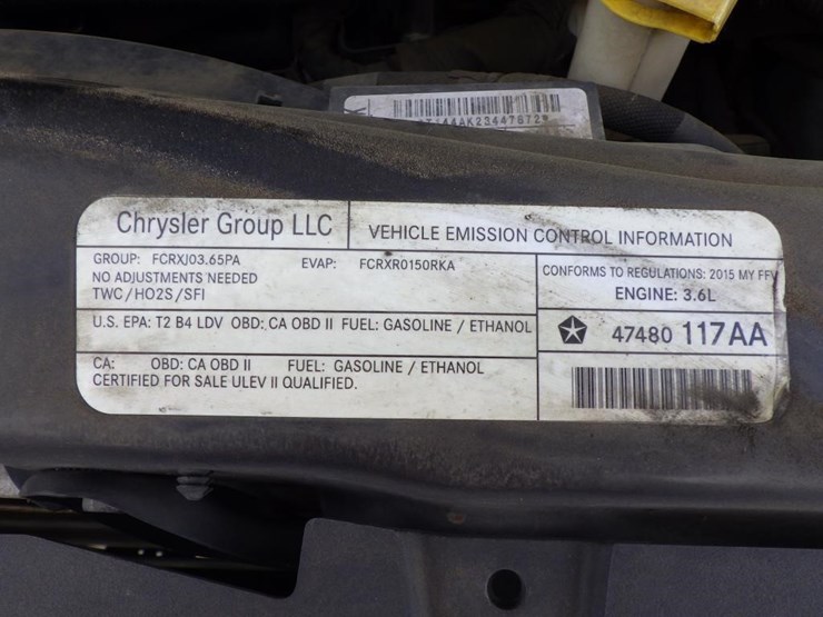 2015-dodge-grand-caravan-image-12