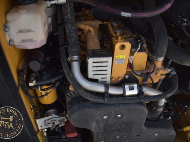 2023-caterpillar-259d3-image-29