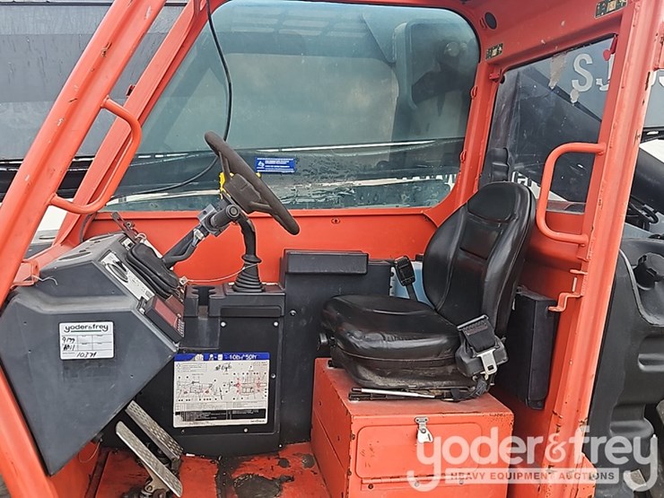 2017-skyjack-sj1056th-image-25