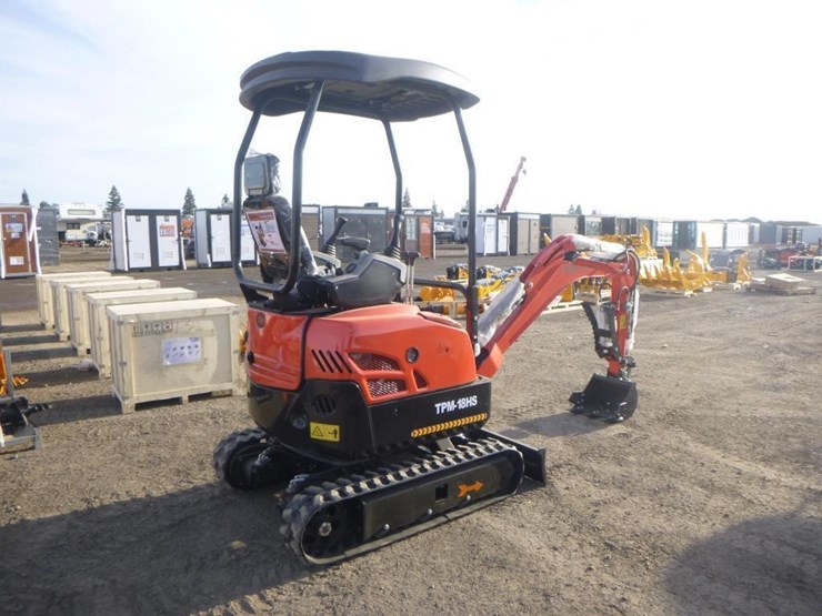 2026-tpm-18hs-hydraulic-excavator-image-3