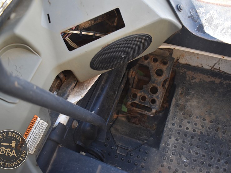 2016-bobcat-t650-image-66