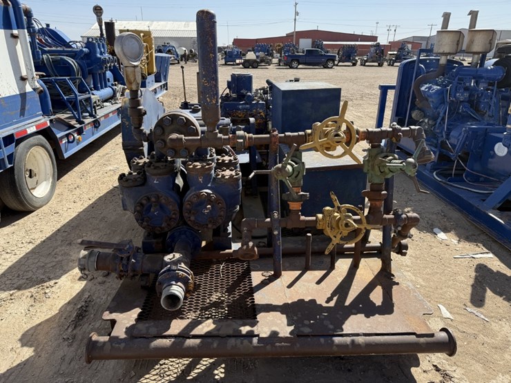 caterpillar-3208-image-4